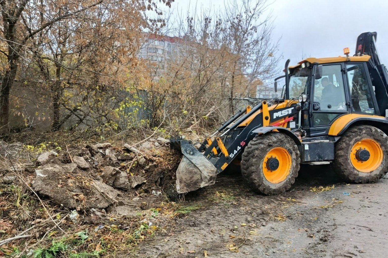 14 свалок убрали в Центральном округе Курска за 2025 год по муниципальным контрактам, а еще 4 — по решению судов