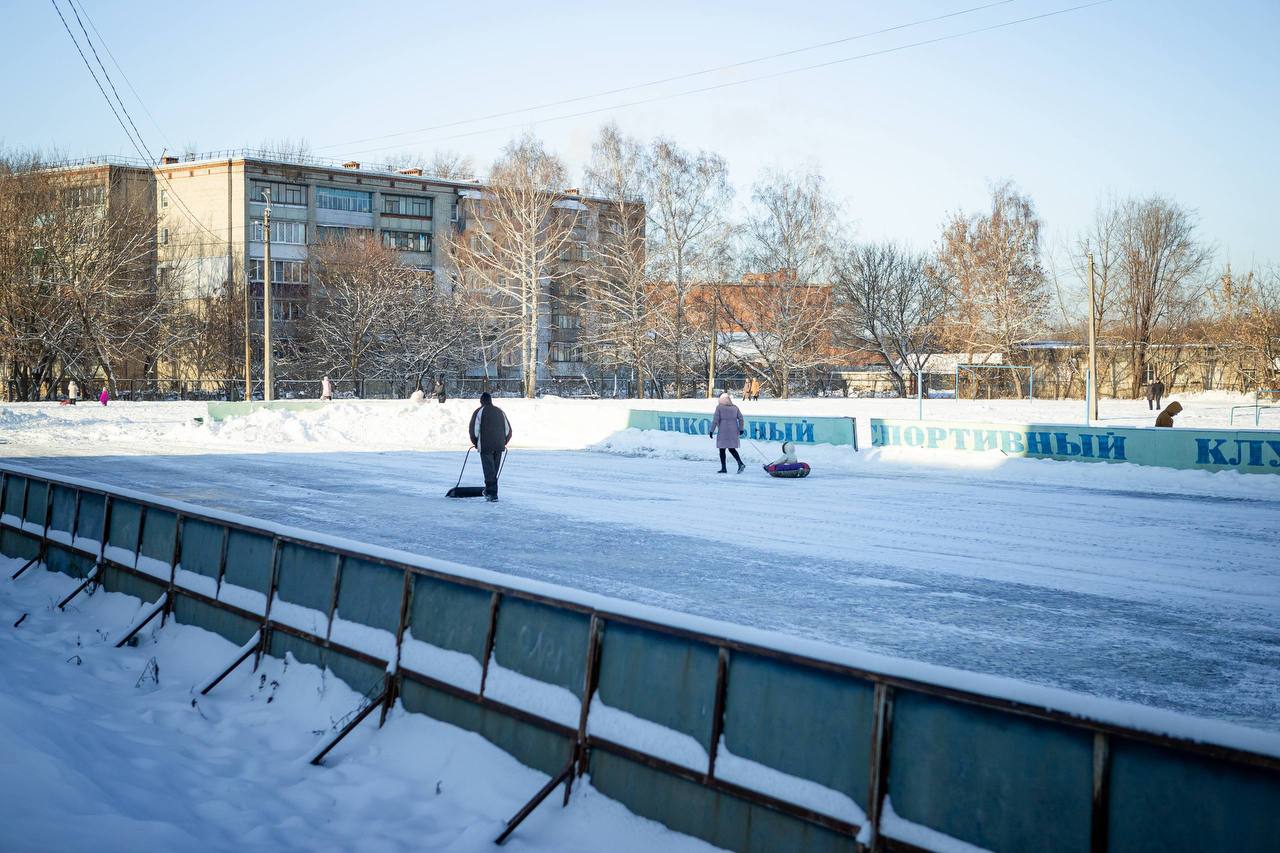 Для учеников курской 56-й школы организовали спортивный праздник