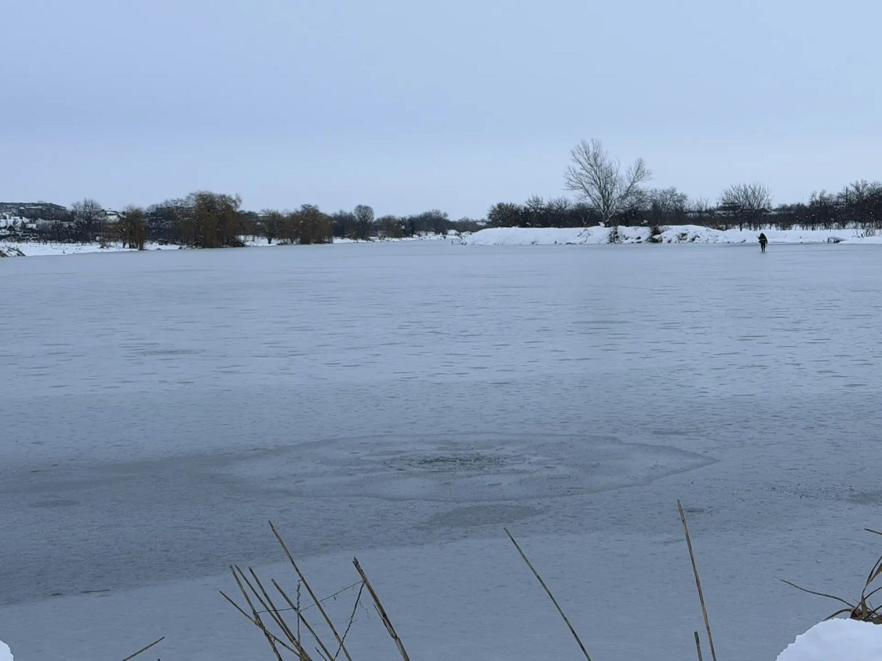 Уважаемые жители нашего района и любители зимней рыбалки!