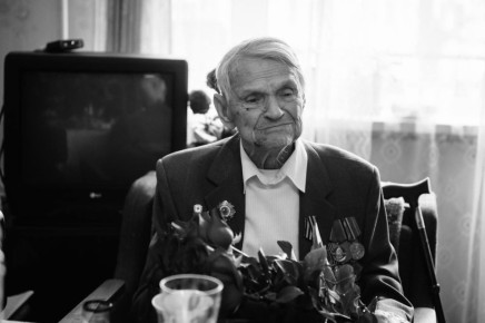 В возрасте 101 года ушел из жизни ветеран Евгений Будкин