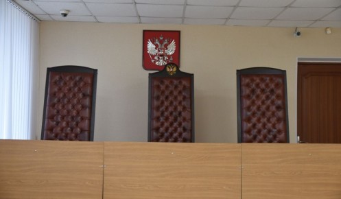 В Курской области мужчина пошел под суд за украденную бутылку водки за 399 руб.