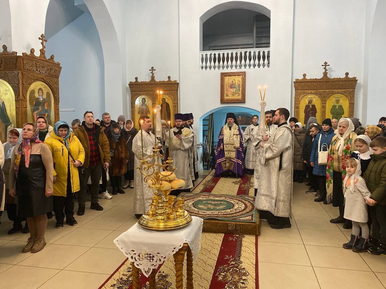 Рождественские богослужения в православных храмах Железногорска прошли без происшествий