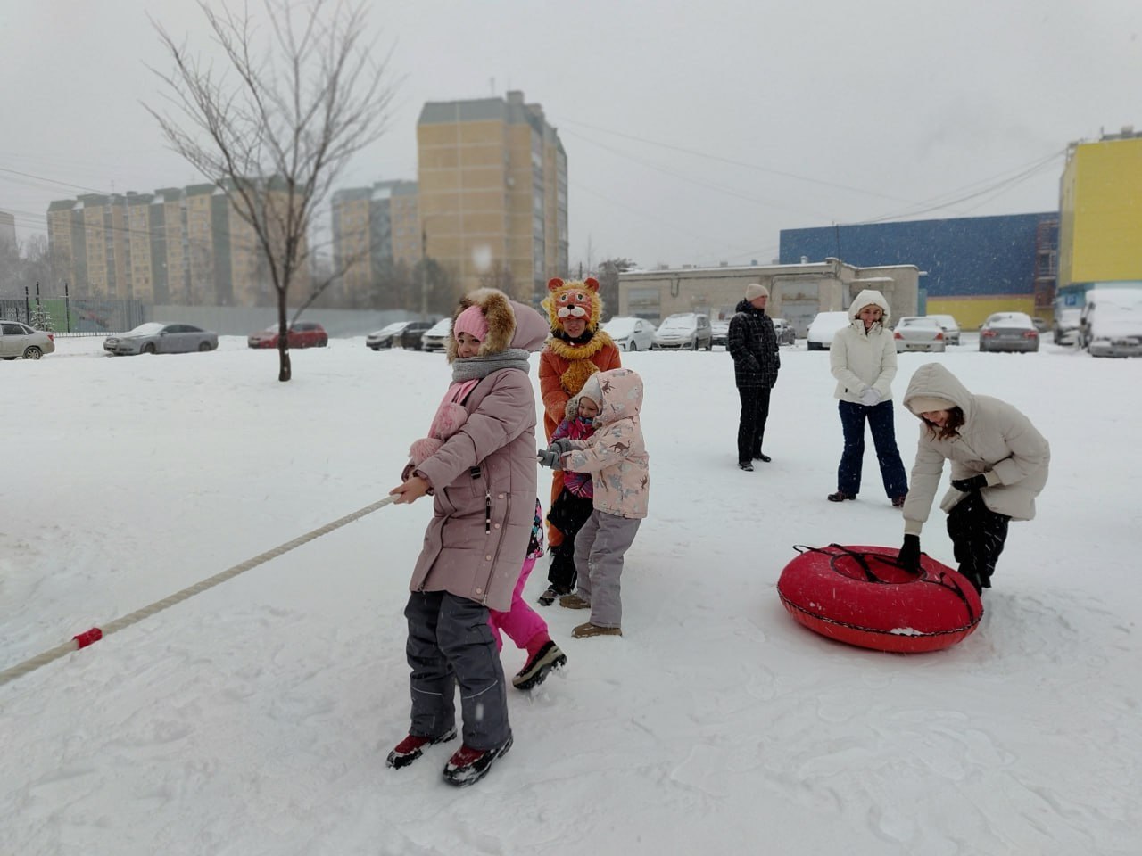 На зимних каникулах у школы №59 открылась новая тюбинговая горка
