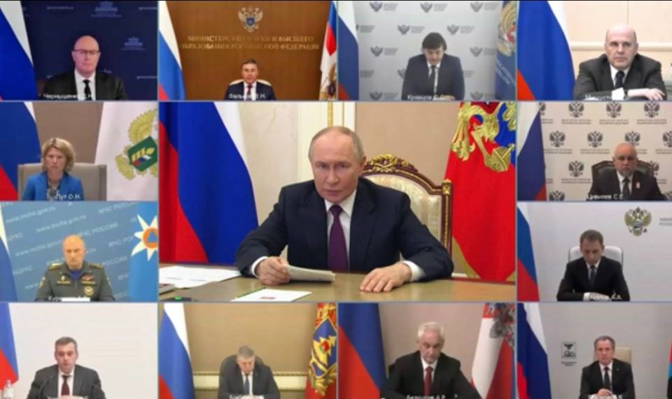 Александр Хинштейн: Об итогах прошлого года и планах на этот — продолжаю рассказывать, что самого важного было в 2025-м