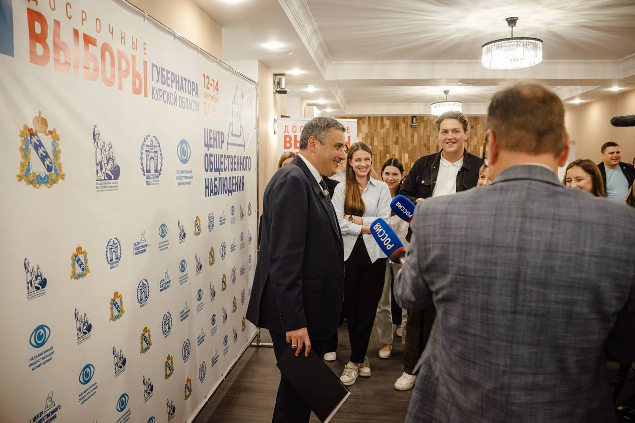 Александр Хинштейн: Дорогие журналисты и медийщики, коллеги — с профессиональным праздником!