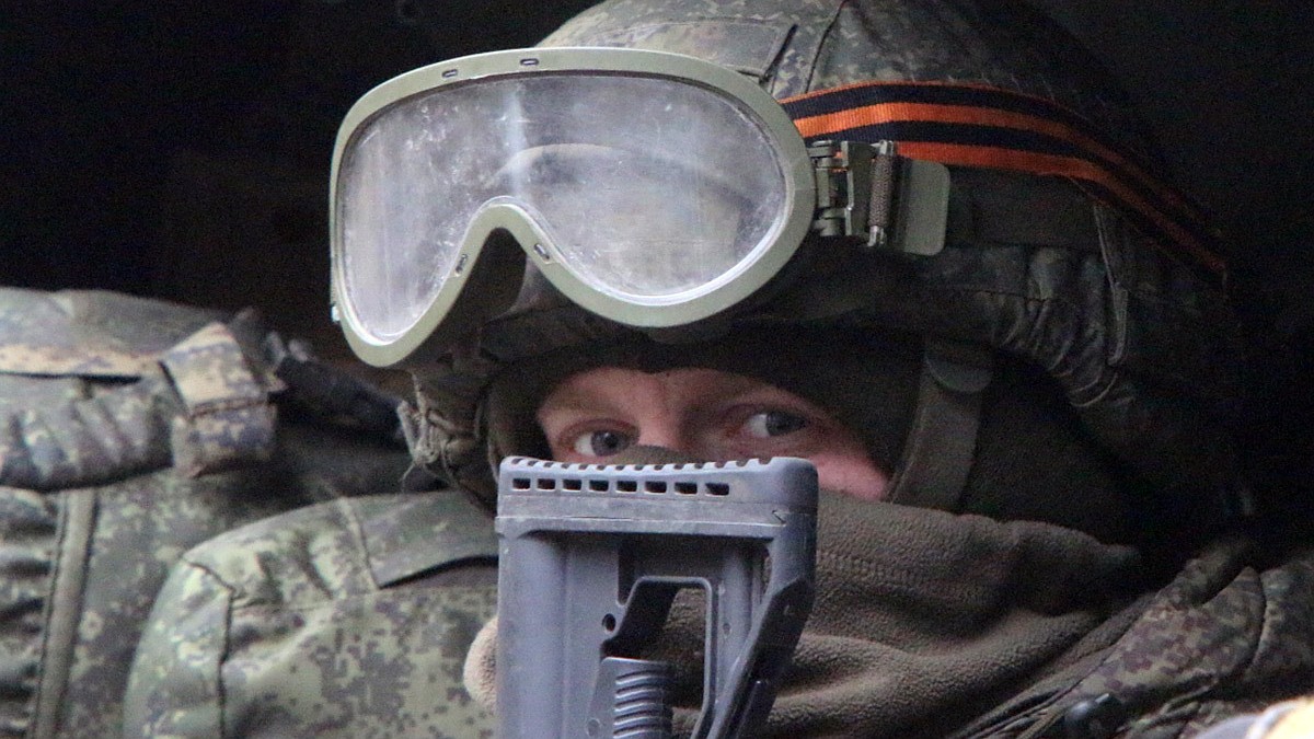 Жена бойца СВО потратила 3 млн рублей без ведома мужа и попала под суд