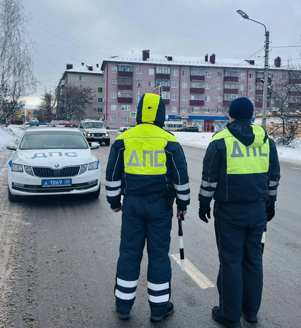 Припаркованные у храмов Курской области машины могут эвакуировать в период празднования Крещения
