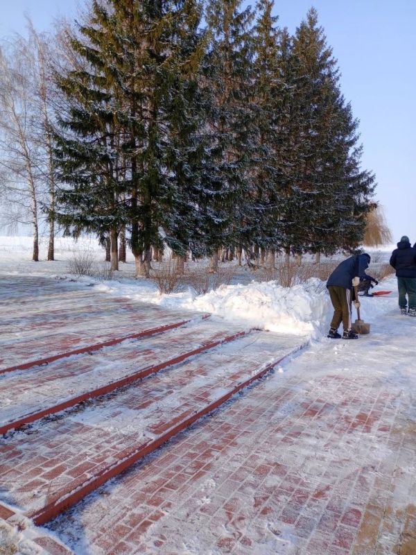 ����� ������� ���������. ������ ���������������� ����� �������������� � ����� ������� ���������, �������� ����: ������ � ������ ����, ���� �� ������� ������ � ������ ������