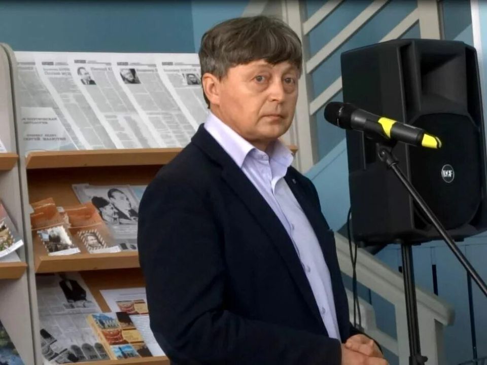 Стартует сетевая литературная акция «Читаем курское, читаем Юрия Асмолова»