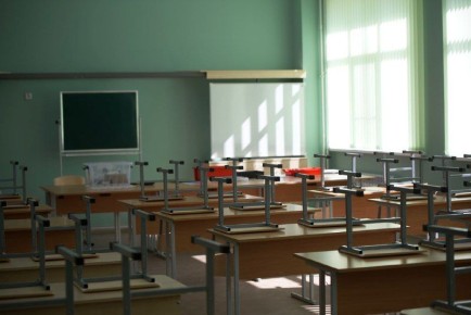 ��-�� ��������� ������ �� ��������� �� �������� � ������ ����� �� �������� � 4 �������� �� �������