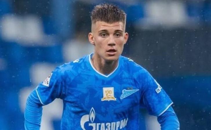Курский футболист Даниил Кондаков борется за попадание в основу питерского «Зенита»