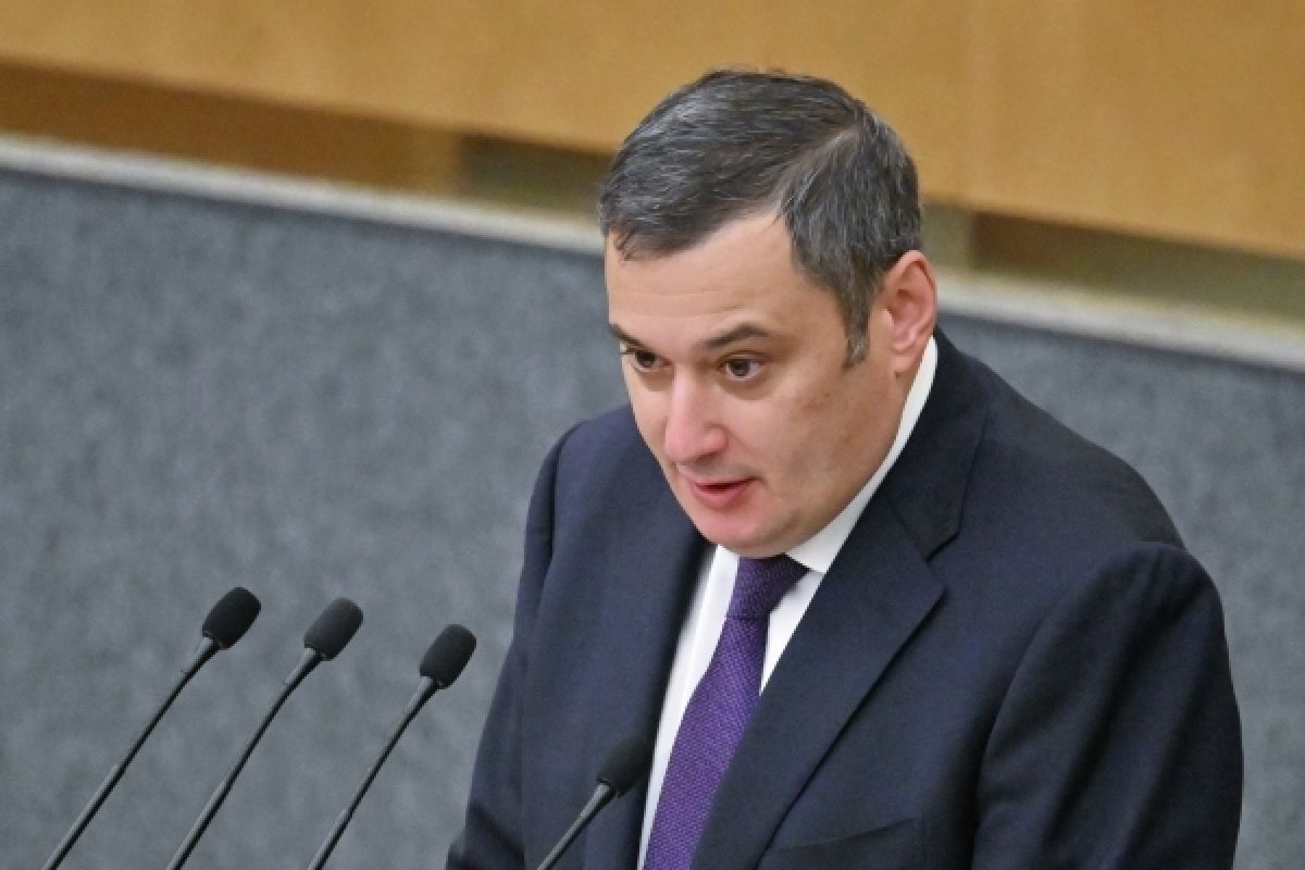 Mash: Хинштейн сможет вернуться на работу не раньше, чем через 2 недели