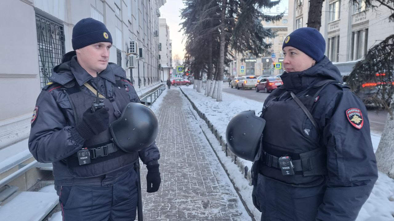 Полиция Курской области приглашает граждан на работу