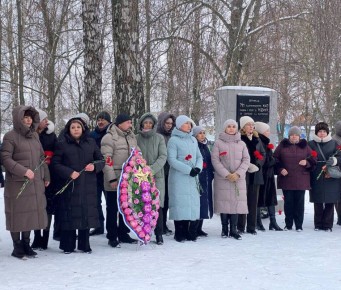 28 ������ � ���� ������������ ������������� ������