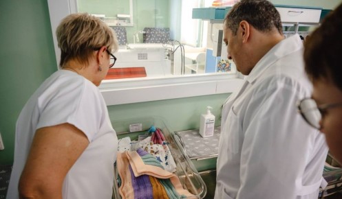 В Курской области у мам и пап из других регионов родились 70 малышей