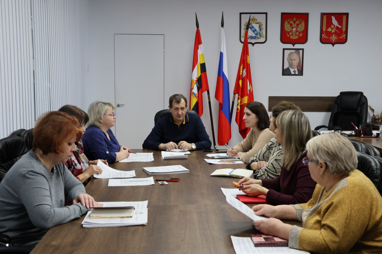 Александр Фролков: Провел очередное заседание межведомственной комиссии по оказанию социальной поддержки отдельным категориям военнослужащих, добровольцев и членов их семей