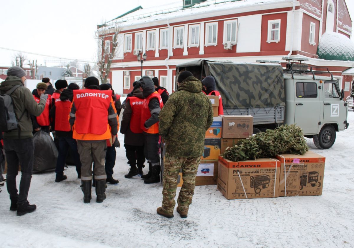 Бойцы из курского приграничья получили гумпомощь для обогрева в полевых условиях