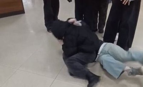 В Железногорске драка подростков в ТЦ закончилась для семьи контролем полиции