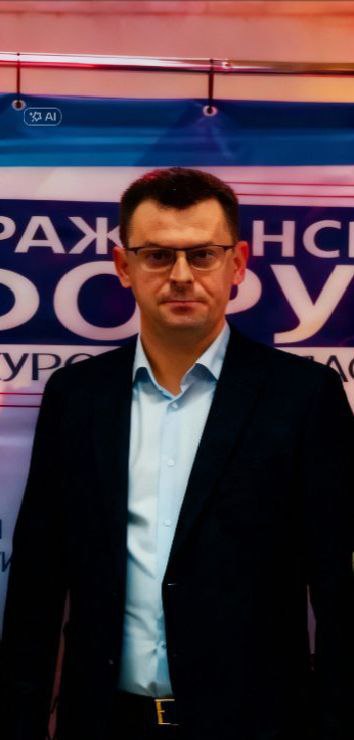 Сергей Цуканов: Сегодня свой день рождения отмечает заместитель главы Администрации Фатежского района Николай Малахов