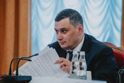 Хинштейну в ДТП помогла случайная скорая помощь на дороге