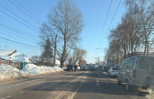 Аварии в Курске осложнили движение