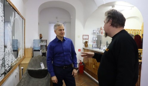 � ������ �.�. ����������� ��������� ����� ������� ����� ����������