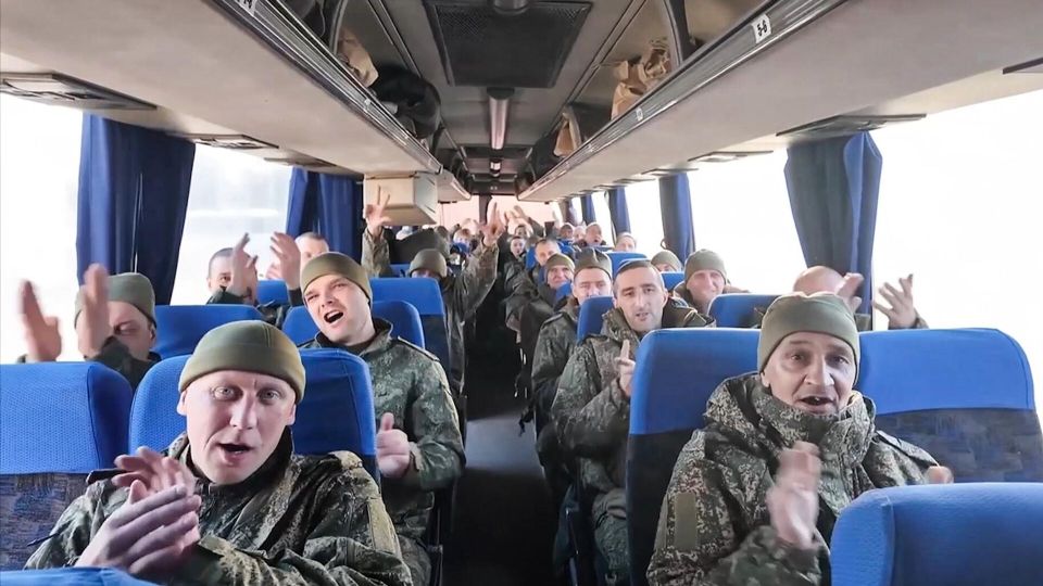 Минобороны России: 157 российских бойцов вернулись из украинского плена