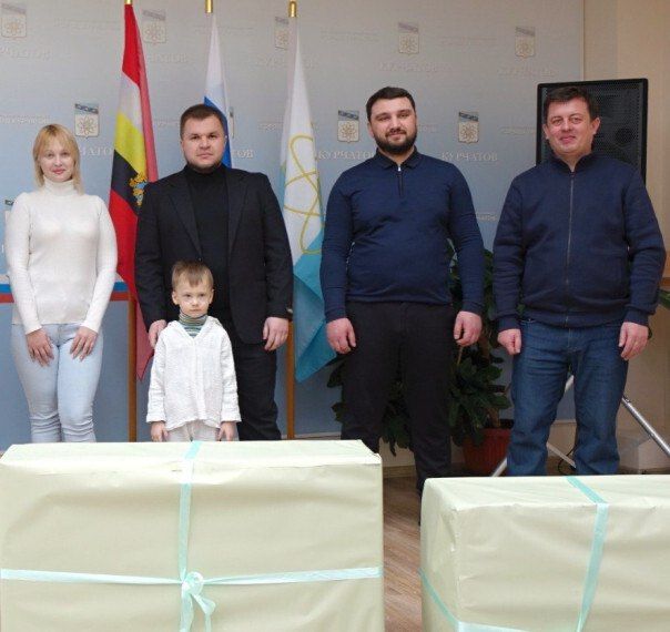 В актовом зале администрации города Курчатова прошло финальное награждение участников федеральной акции «Ёлка желаний»