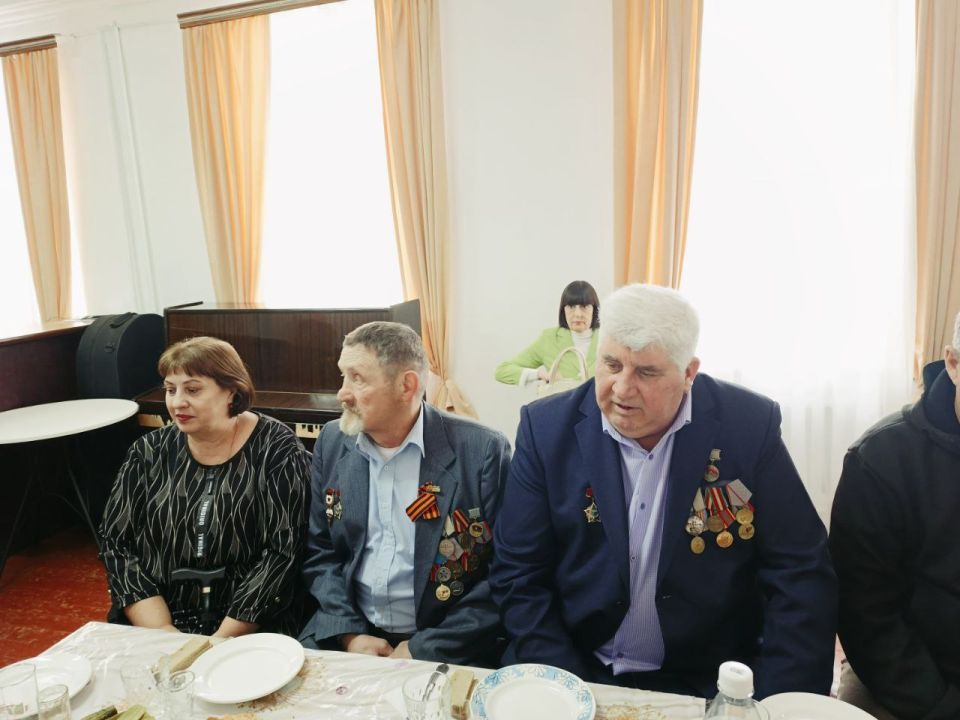 Сергей Цуканов: В честь 37-летия со дня вывода советских войск из Афганистана, сегодня в районном Доме народного творчества состоялось праздничное мероприятие, почетными гостями которого стали ветераны Афганской войны