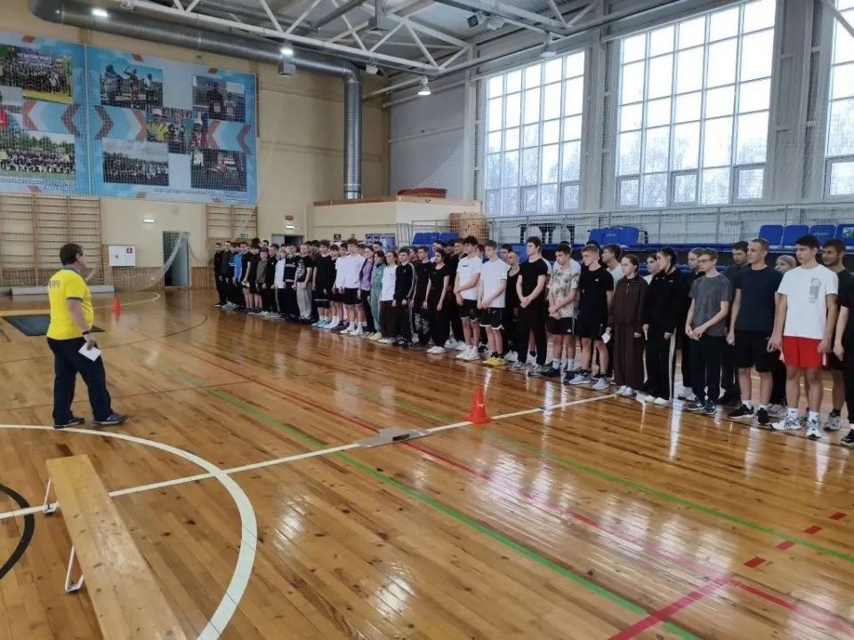 Виктор Петров: 13 февраля в спортивном комплексе "Русич" состоялось тестирование Всероссийского физкультурно-спортивного комплекса "Готов к труду и обороне" (ГТО) среди учащихся 9 и 11 классов школ Пристенского района...