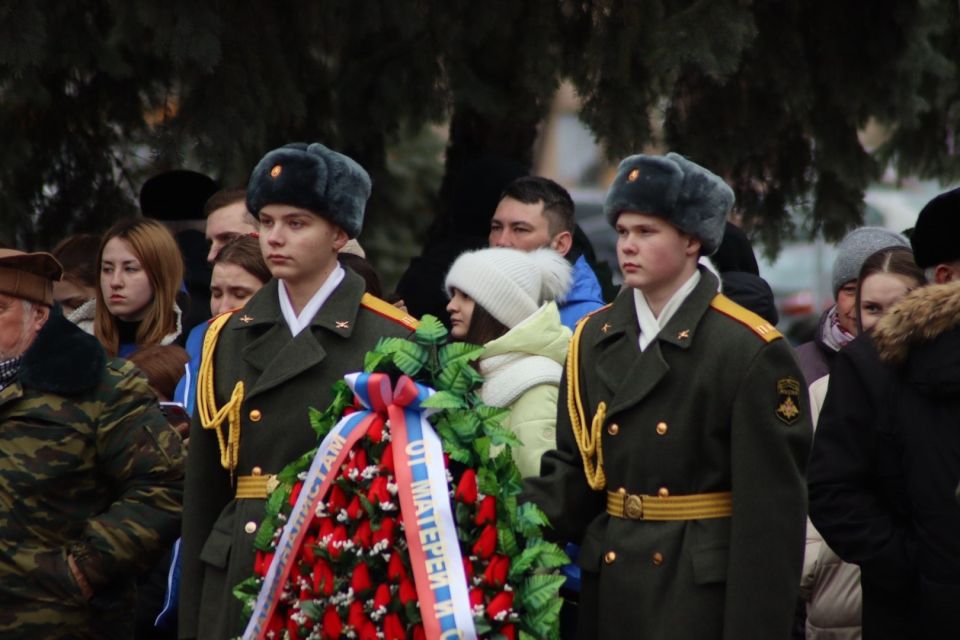 15 ������� - ���� ������ � ���������, ����������� ��������� ���� �� ��������� ���������