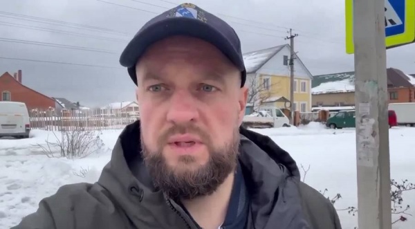 Мэр Маслов обнаружил нечищенный от снега двор в Курске