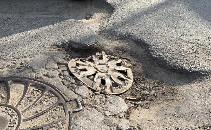 В Курске готовят список дорог на гарантии с ямами