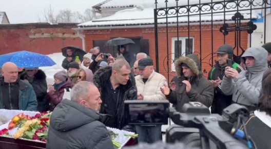 ������ �������������� ��������� ����� ������ � ��������� ����