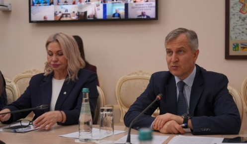 В Курске сотрудники регионального правительства присоединятся к уборке снега