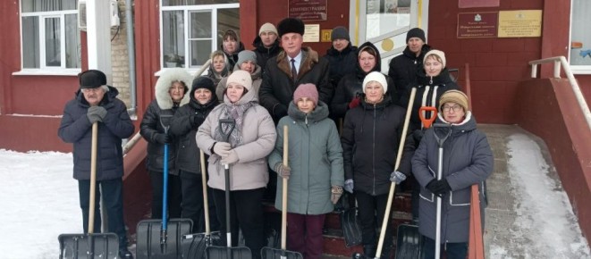 Сегодня в Золотухинском районе прошел субботник