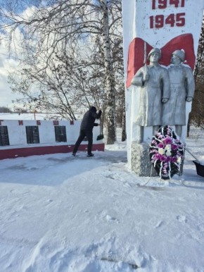 20 февраля 2026 года, когда зима еще крепко держала свои позиции, коллектив Большедолженковского сельсовета показал настоящий пример сплоченности и заботы