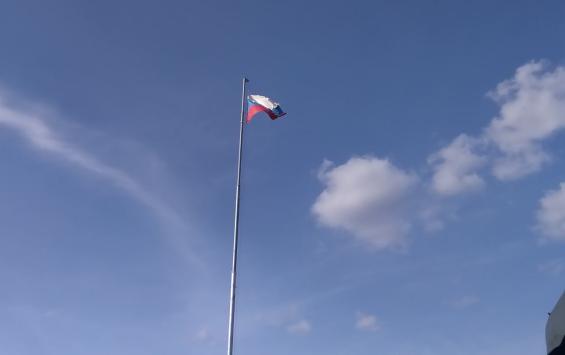 В Курской области в результате атак ВСУ повреждены два частных дома и автомобиль