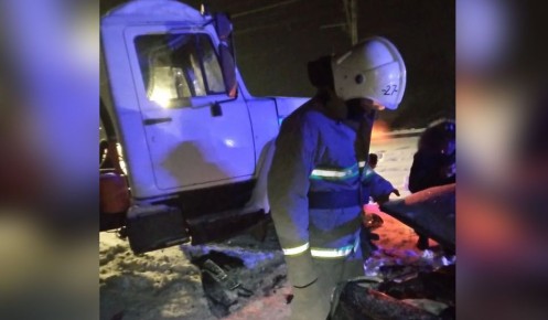 В Золотухинском районе Курской области в ДТП столкнулись два автомобиля