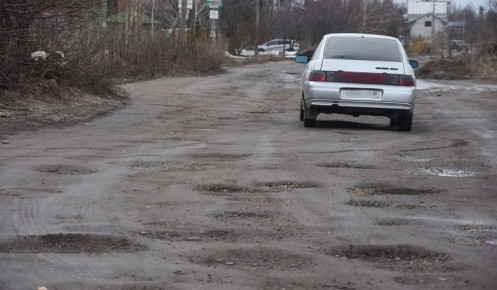 Жителей Курска просят сообщить о проблемных дорогах для ямочного ремонта