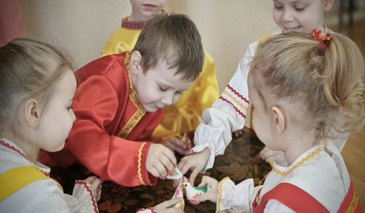 В Курских детсадах прошла неделя филимоновской игрушки