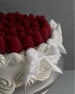 Как распознать подделку: 5 признаков некачественного торта с растительными сливками