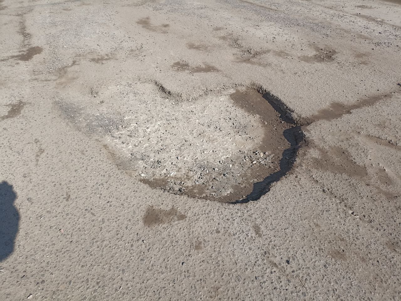 Курских автомобилистов просят сообщать о дорогах, где нужен ямочный ремонт