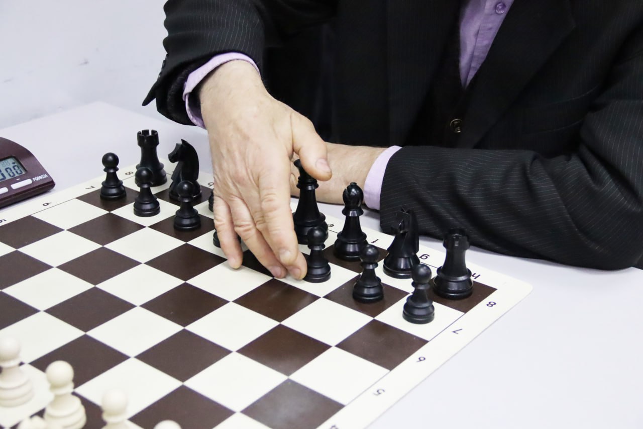 В Курске состоялся турнир «Шахматы для СВОих» среди пенсионеров региона