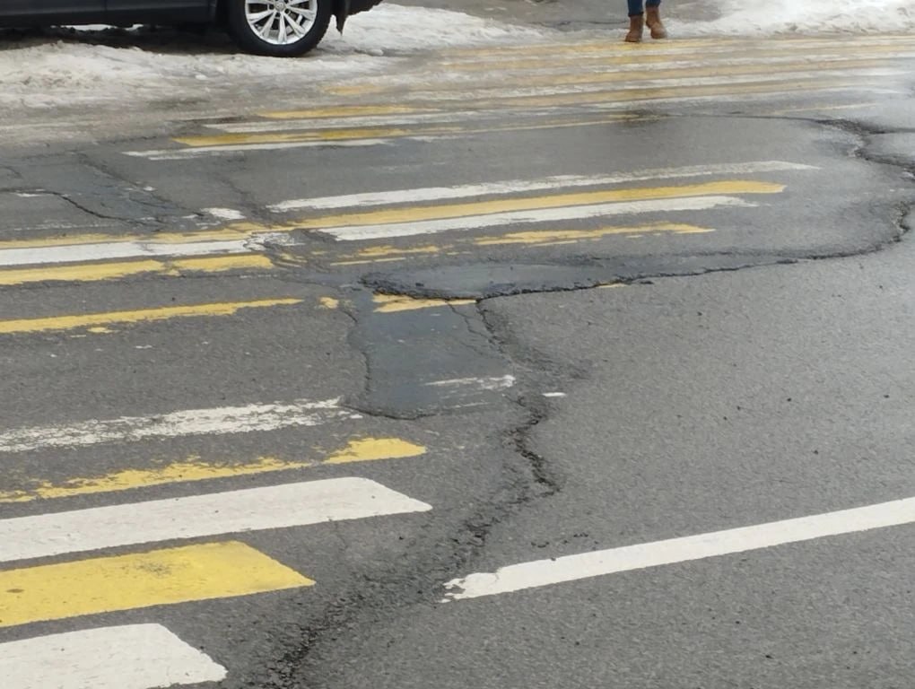 Куряне назвали улицы для ремонта в Центральном округе города