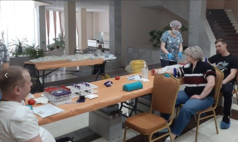 Сегодня, 26 февраля, в МАУК "Дворец культуры" г. Курчатов прошла очередная выездная донорская акция, 48-ая в нашем городе