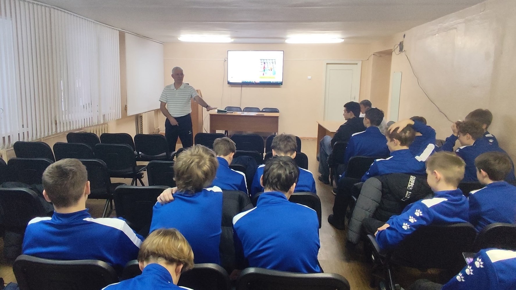 Школа молодых арбитров в Железногорске продолжает свою работу!