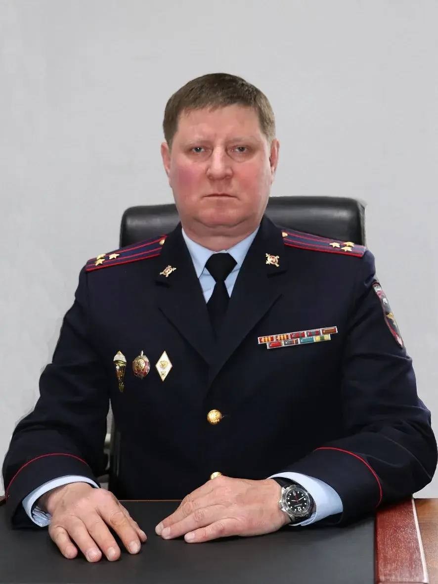 Начальник УМВД России по г.Курску Александр Белунскас поздравил коллег с днем образования городского УМВД