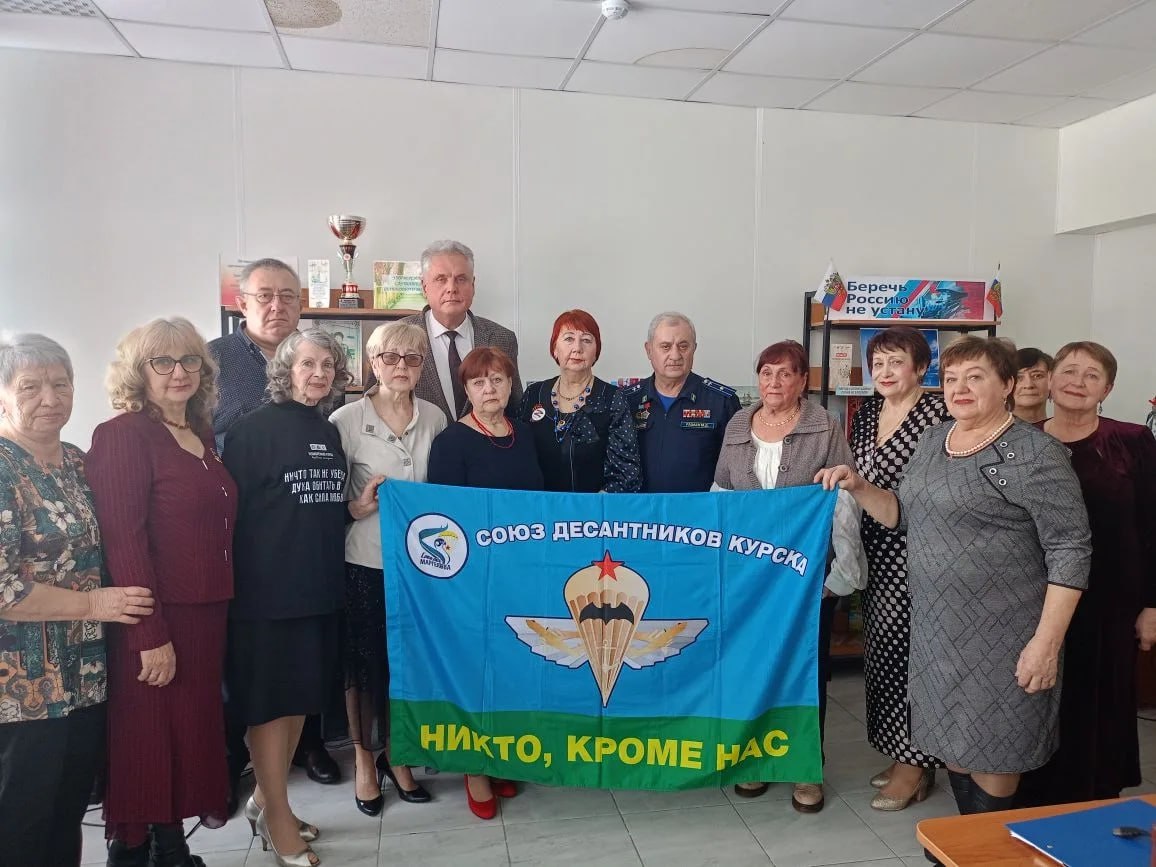 Виктор Кожухов: Принял участие в мероприятии прошедшем в Тазовской модельной библиотеке «Герои СВО. Я помню этот день...», посвященное событиям августа 2024 года, когда на Курскую землю произошло вторжение вооружённых сил...