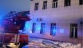 В Курске 30 человек тушили пожар в административном здании на улице Энгельса